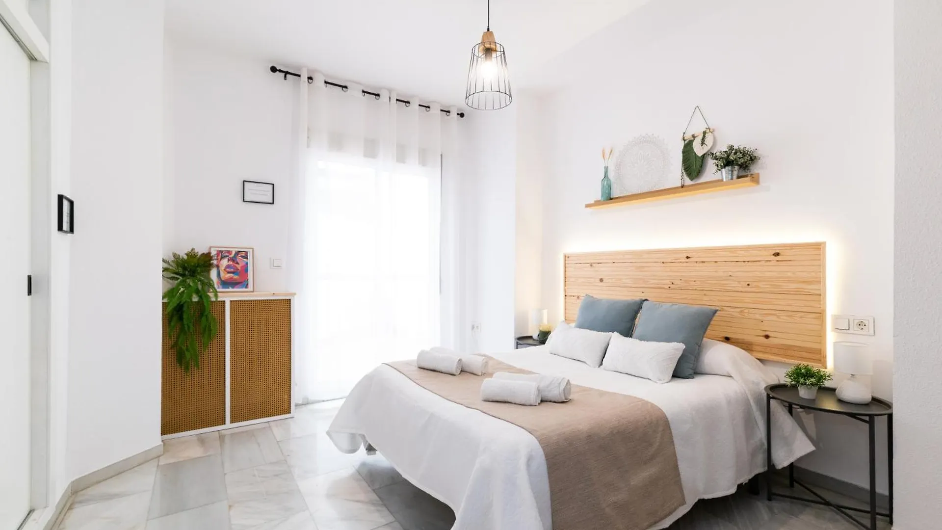 Apartamento Piso Completo Junto A Parada De Metro Maracena